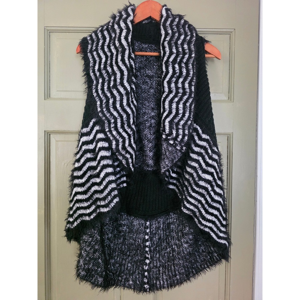 Chelsea & Theodore Womens Black White Chevron Eyelash Knit Draped Vest Large